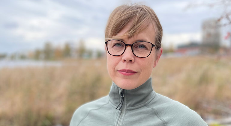 Porträttbild på Jenny Sander.